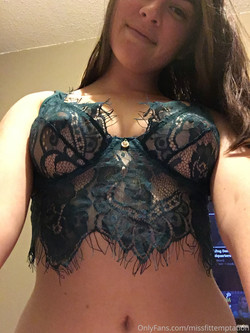 [OnlyFans] missfittemptation - 325 Vids & 1584 Pics - @missfittemptation - (20200917-20220806)/Images/2020-09-18.918845649.cant_wait_to_put_together_more_con.jpg